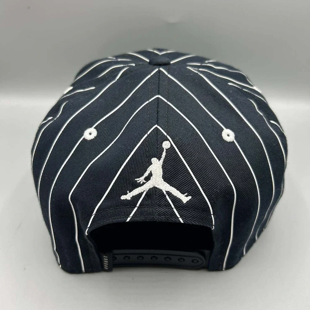 Air Jordan Pro Hat Men Medium-Large Black Pinstripe Jumpman Snap Back Cap M-L
